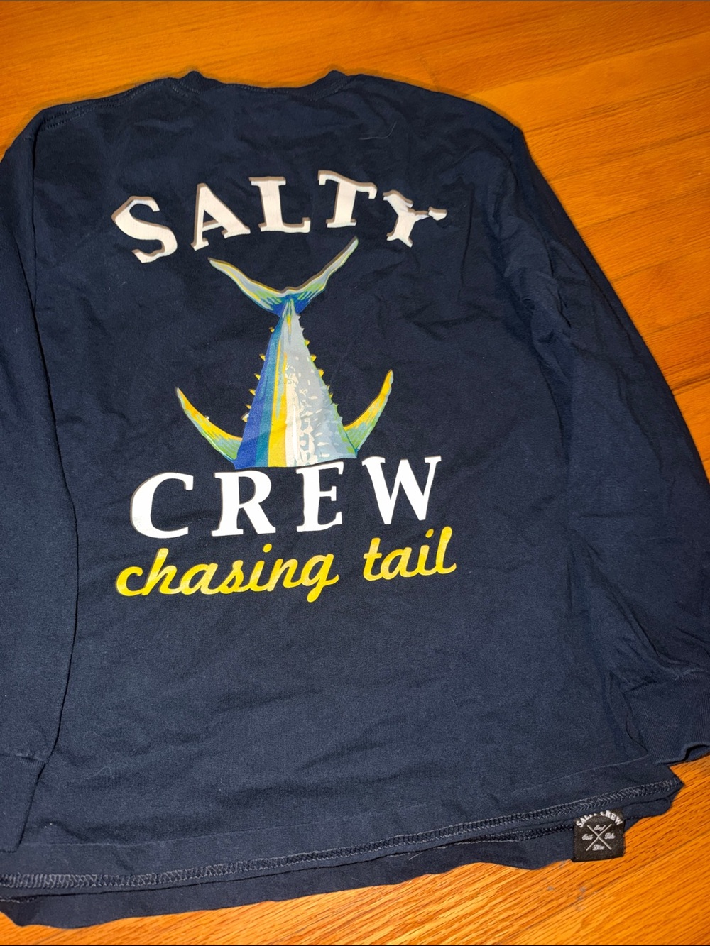 Men’s Salty Crew Navy Long Sleeve 'Chasing Tail' Tee with Colorful Fish Tail - Picture 3 of 5